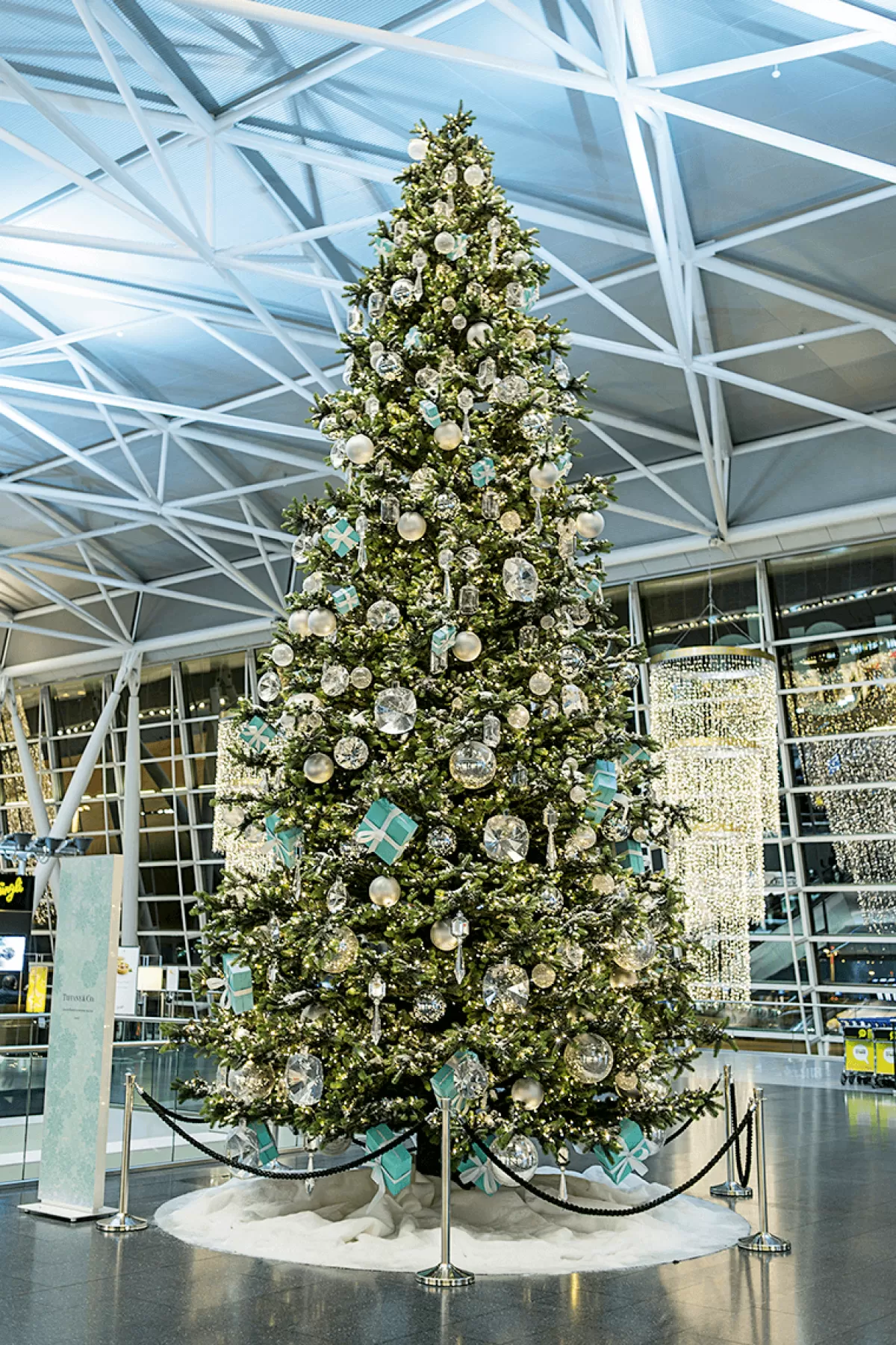 arbre_gant_deluxe_haut_600_cm_3.webp DecoWoerner Arbre Géant "Deluxe" Haut. 600 Cm