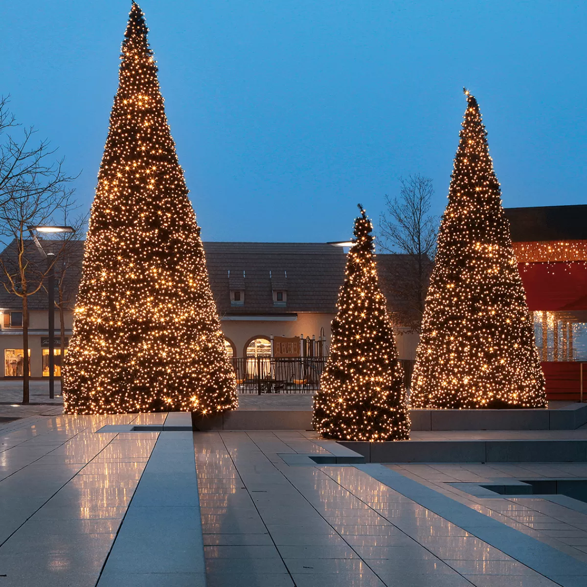 arbre_gant_sans_illumination_haut_1140_cm_4.webp DecoWoerner Arbre Géant Sans Illumination, Haut. 1140 Cm