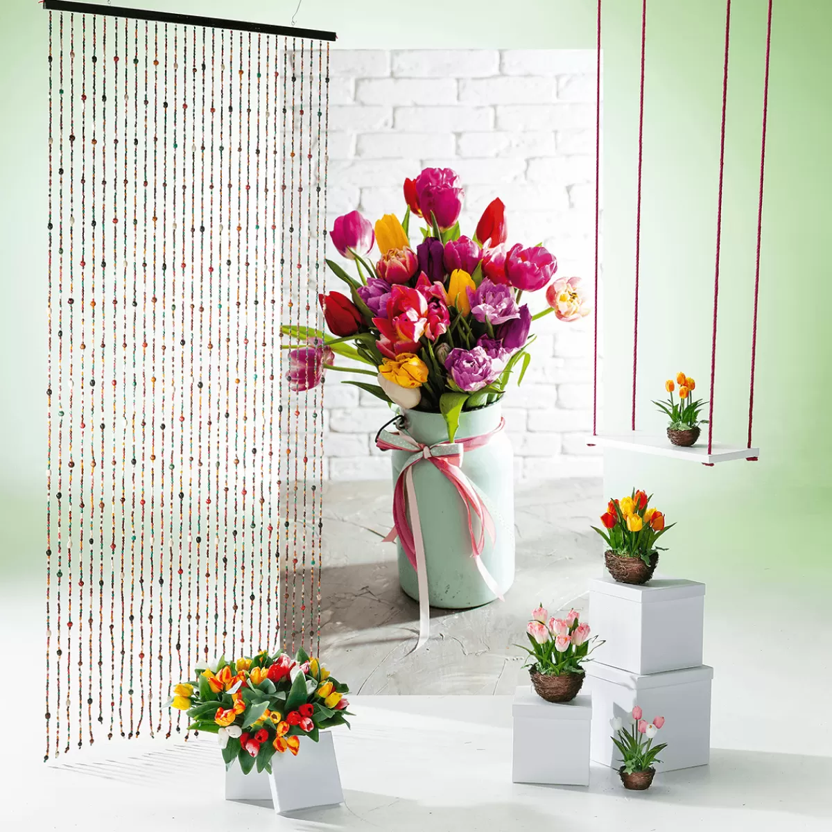 DecoWoerner Bannière En Tissu Difficilement Inflammable "bouquet De Tulipes Multicolore" En Tissu Pour Drapeau 100 X 200 Cm