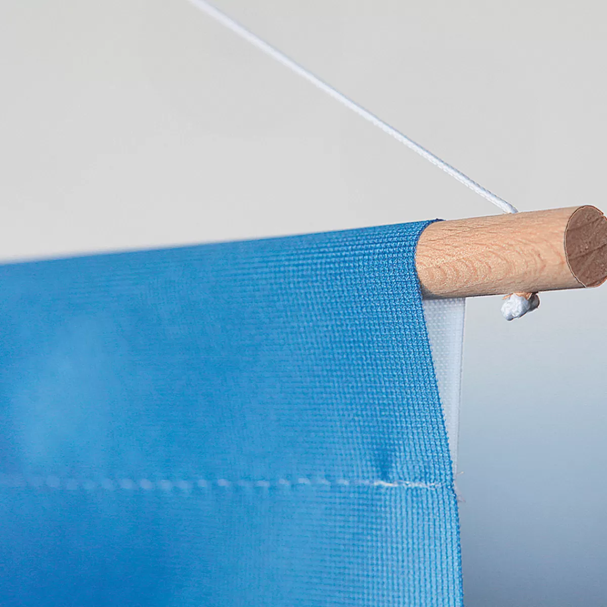 DecoWoerner Bannière En Tissu Difficilement Inflammable "Cadeaux" En Tissu Pour Drapeau 75 X 180 Cm