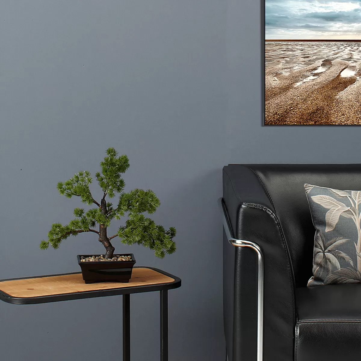 bonsa_en_aiguilles_de_pin_plante_artificielle_34_cm_3.webp DecoWoerner Bonsaï En Aiguilles De Pin Plante Artificielle 34 Cm