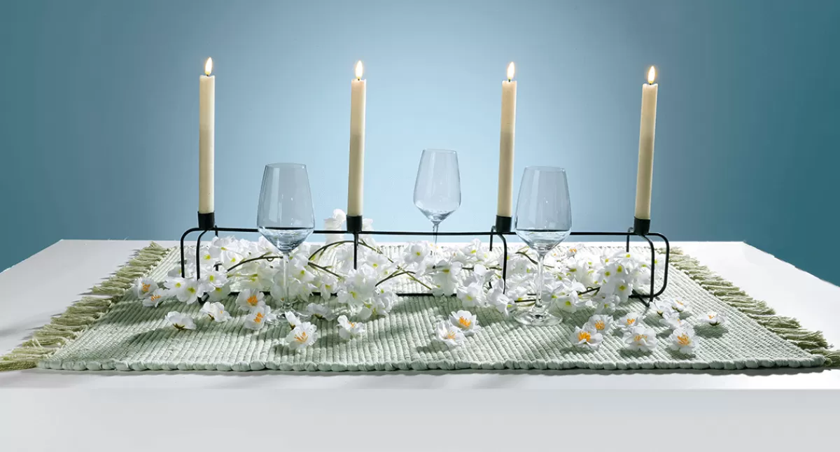 bougies_pilier_en_cire_led_24_cm_lot_de_2_7.webp DecoWoerner Bougies Pilier En Cire LED 24 Cm, Lot De 2