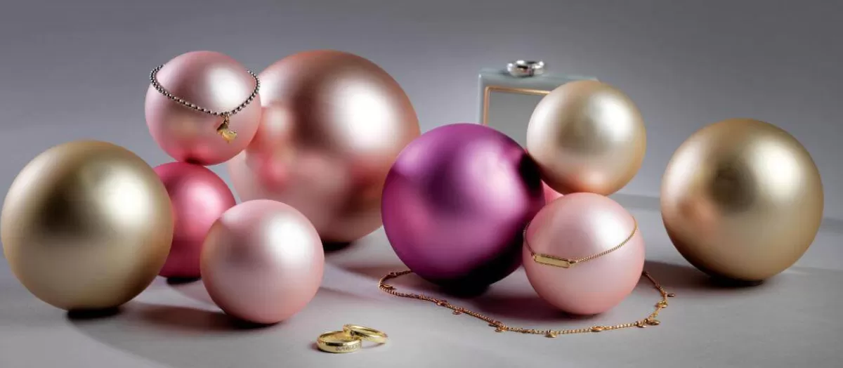 DecoWoerner Boule De Noël En Verre 8 Cm, Rouge Foncé, 6 Pces