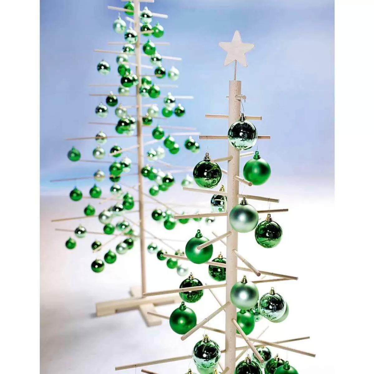 DecoWoerner Boules De Noël Sapin, Mates, En Plastique Ignifugé, 6 Cm Ø - 24 Pièces