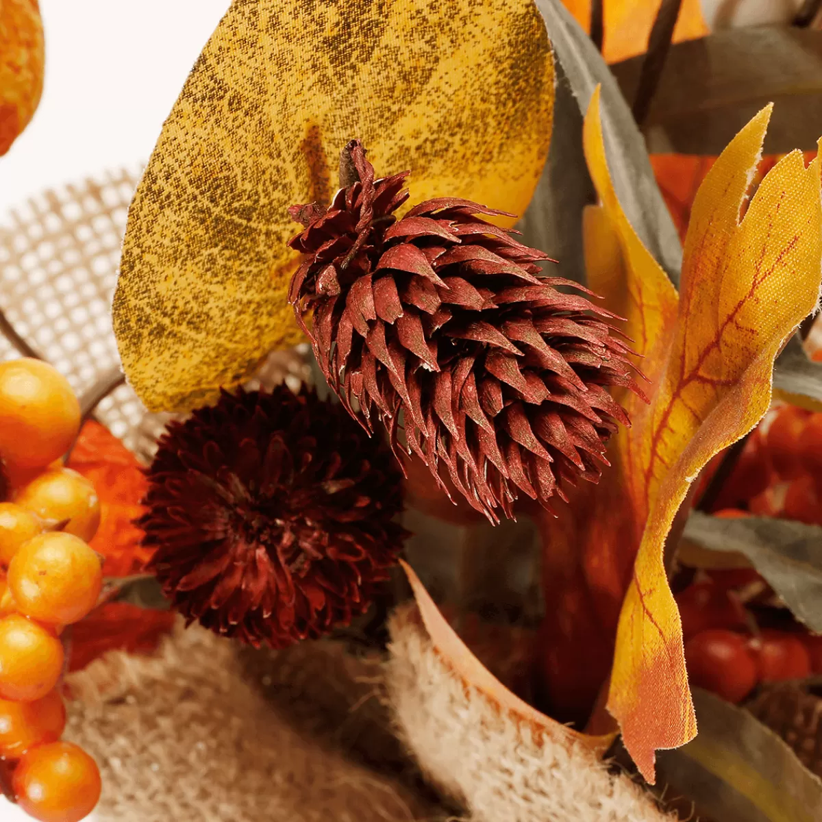 bouquet_dautomne_artificiel_dans_pot_en_jupe_10_x_26_cm_orangebrun_3-1.webp DecoWoerner Bouquet D'automne Artificiel Dans Pot En Jupe 10 X 26 Cm /brun