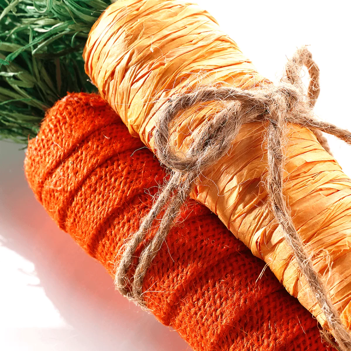 DecoWoerner Bouquet De Carottes En Papier 3 Pièces 29 Cm De Haut