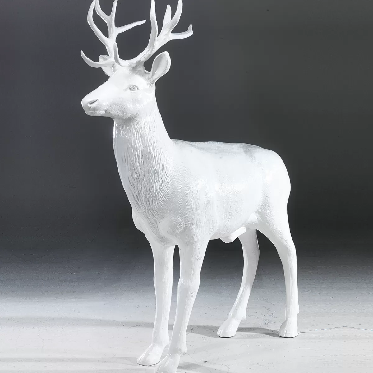 cerf_dcoratif_231_cm_de_haut_blanc_3.webp DecoWoerner Cerf Décoratif 231 Cm De Haut,