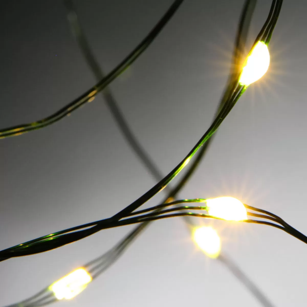 DecoWoerner Chaîne Lumineuse à Fil à LED Pour L’int., 100 LED, 10 M