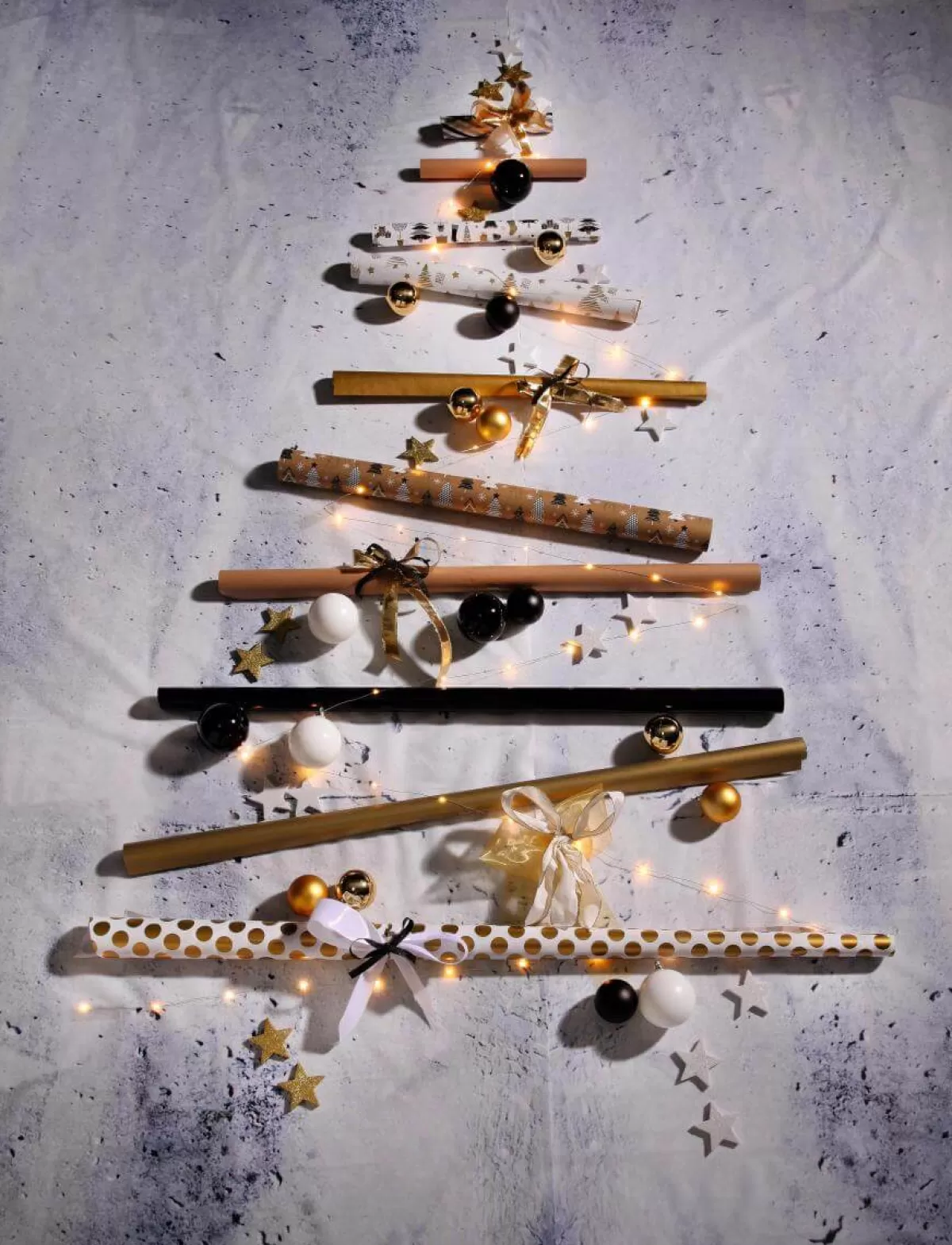 DecoWoerner Chaîne Lumineuse à Fil à LED Sur Pile Pour L'ext., 100 LED, 10 M