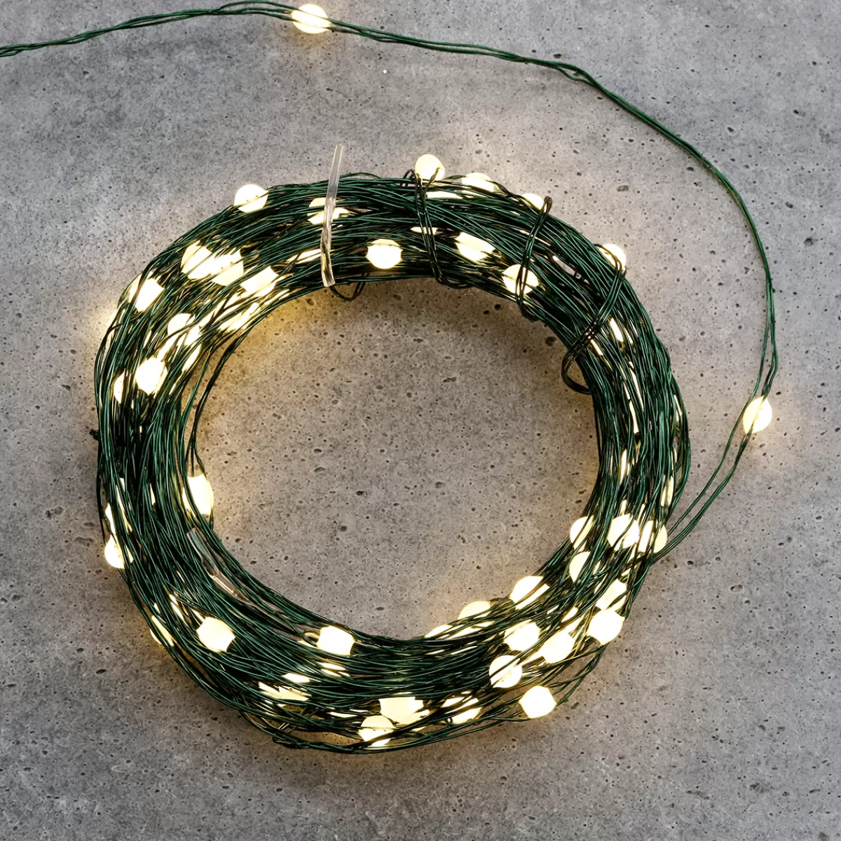 DecoWoerner Chaîne Lumineuse à Fil LED XL Séparable Pour L’ext., 200 LED, 20 M