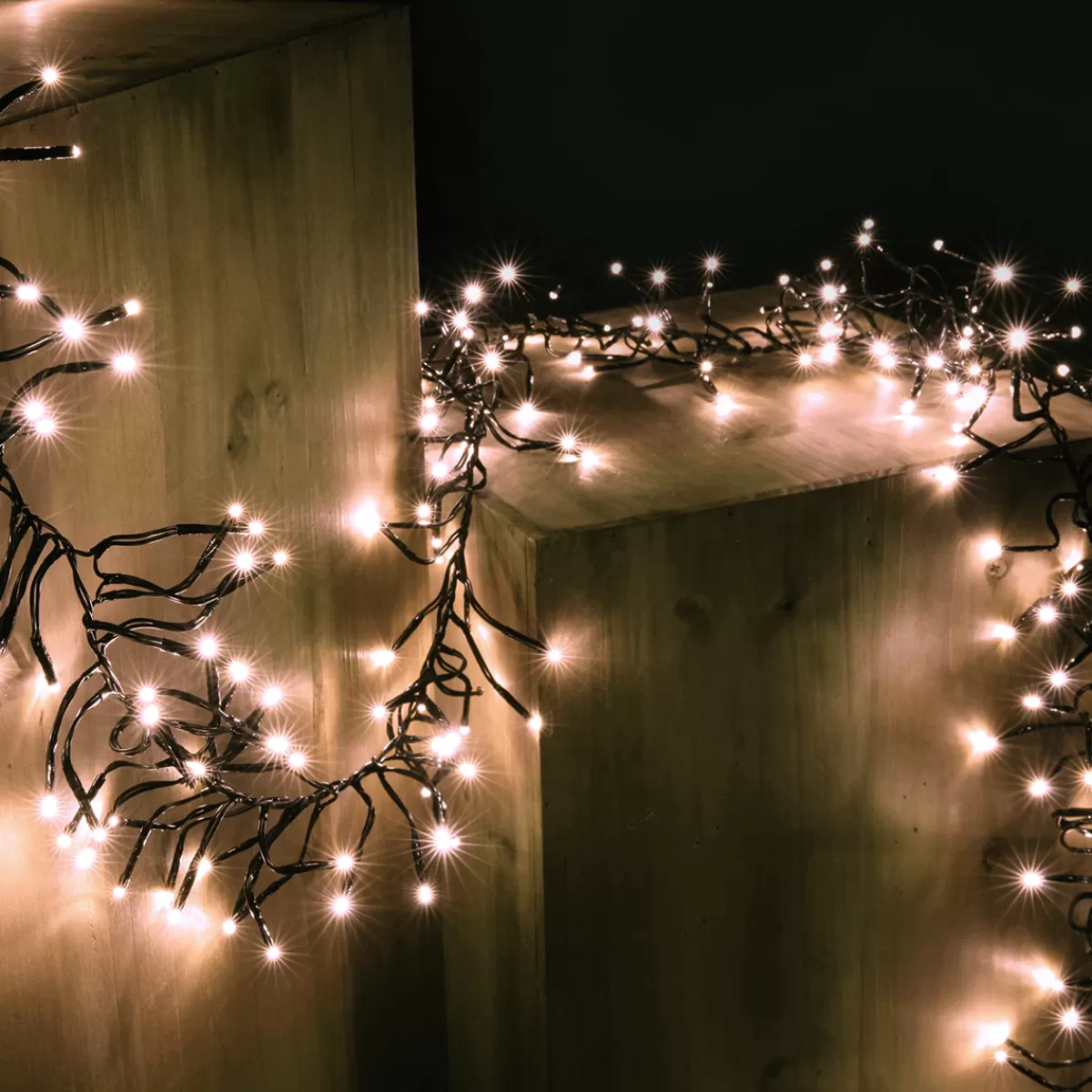 chane_lumineuse_led_avec_minuterie_pour_lextrieur_6_m_5-1.webp DecoWoerner Chaîne Lumineuse LED Avec Minuterie, Pour L'extérieur, 6 M