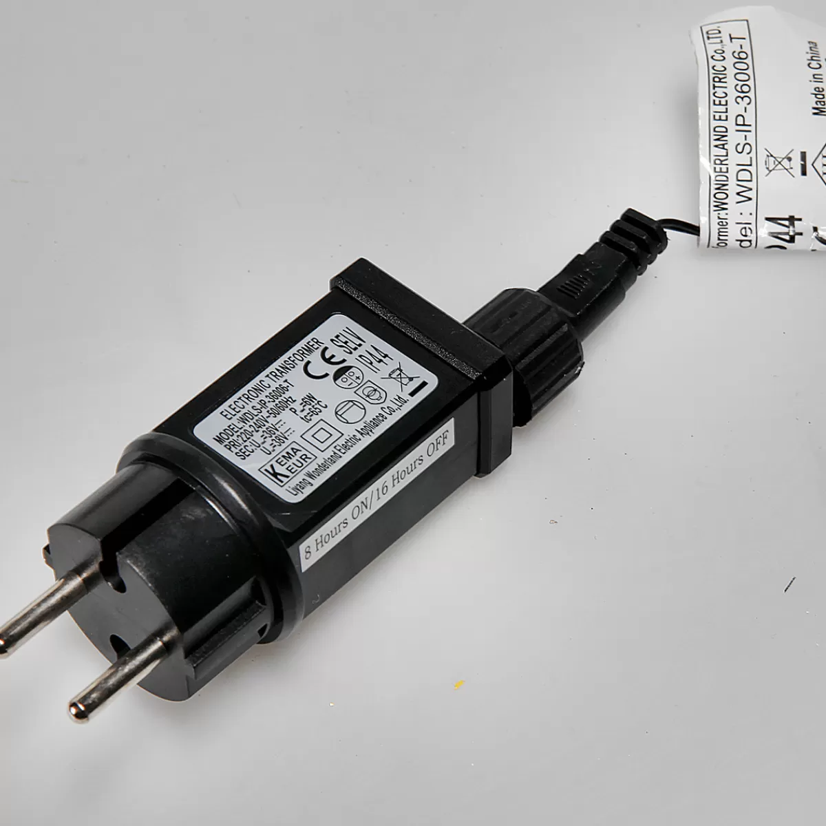 chane_lumineuse_led_avec_minuterie_pour_lextrieur_6_m_7-1.webp DecoWoerner Chaîne Lumineuse LED Avec Minuterie, Pour L'extérieur, 6 M