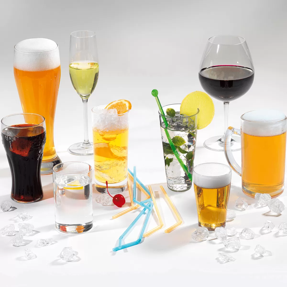 cocktail_oranges_aliment_factice_18_cm_4.webp DecoWoerner Cocktail s Aliment Factice 18 Cm