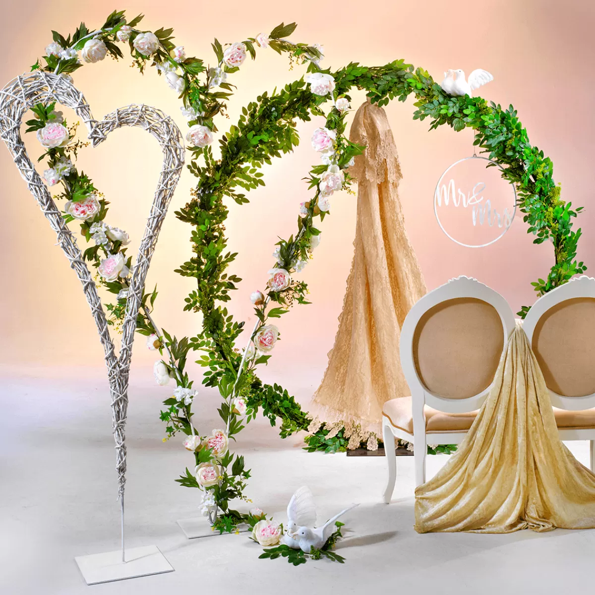 decoration_ring_mrmrs__50_cm_3-1.webp DecoWoerner Decoration Ring Mr&Mrs Ø 50 Cm