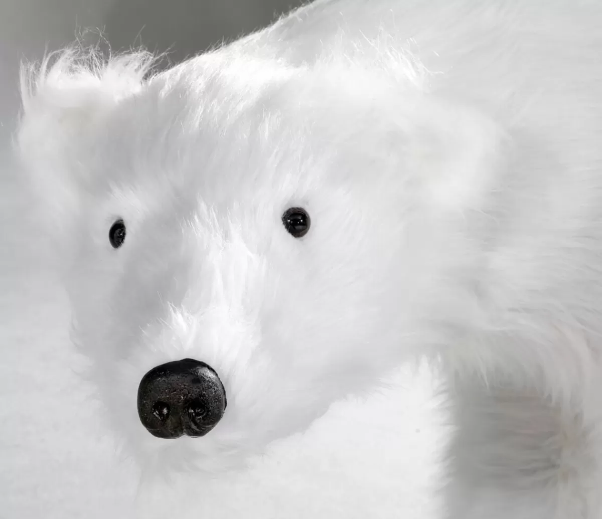 figure_animale_grandeur_nature_dun_ours_polaire_haut_90cm_5.webp DecoWoerner Figure Animale Grandeur Nature D'un Ours Polaire, Haut. 90cm