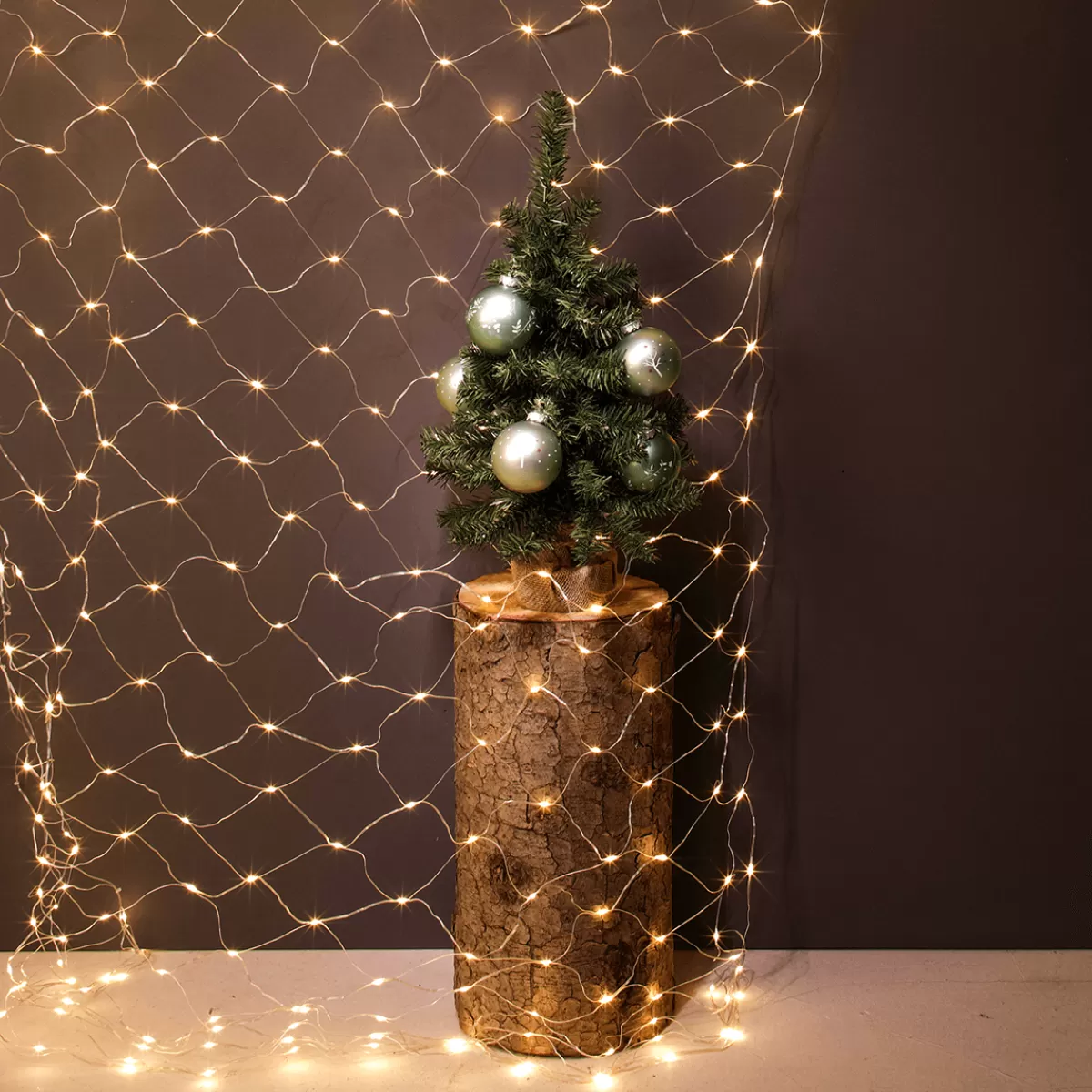 filet_lumineux__led_cble_transparent_led_chaude_350_x_30_cm_3-1.webp DecoWoerner Filet Lumineux à LED, Câble , LED Chaude, 350 X 30 Cm