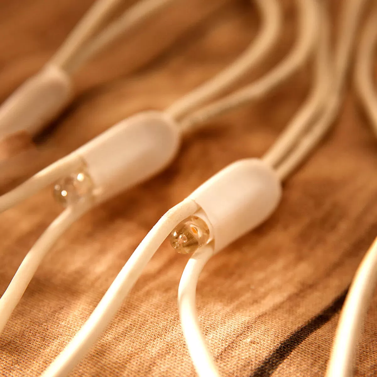 DecoWoerner Filet Lumineux Professionnel à LED Système IP67, 300 LED, 200 X 200 Cm, Sans Cable