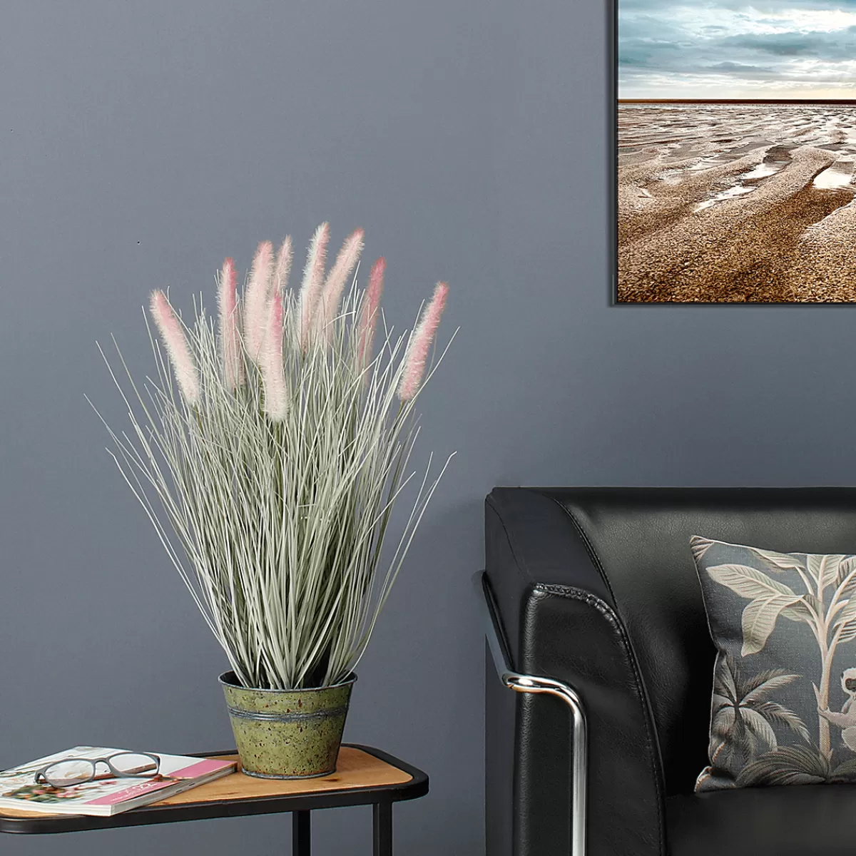 DecoWoerner Fine Herbe à Plumes Décorative -argentée Dans Un élégant Pot En Zinc De 57 Cm