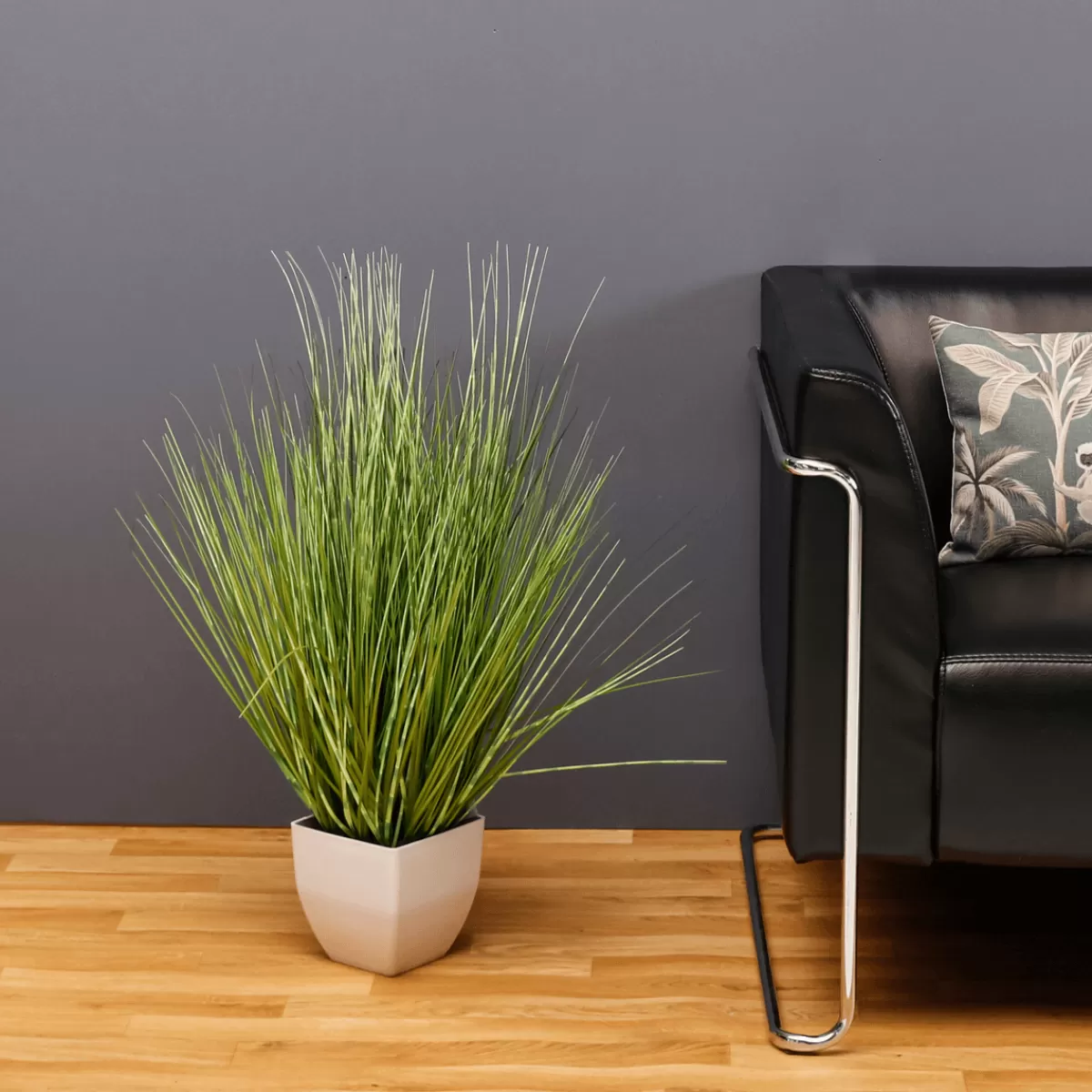 herbe_zbre_dcorative_en_pot_blanc_78_cm_3.webp DecoWoerner Herbe Zébrée Décorative En Pot Blanc 78 Cm