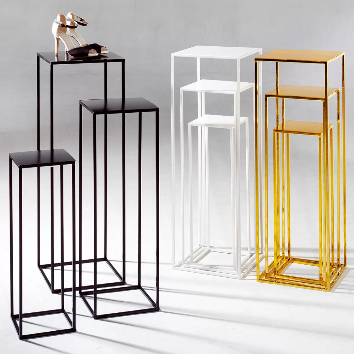 lot_de_tables_en_mtal_blanches_3_pces_3.webp DecoWoerner Lot De Tables En Métal hes 3 Pces