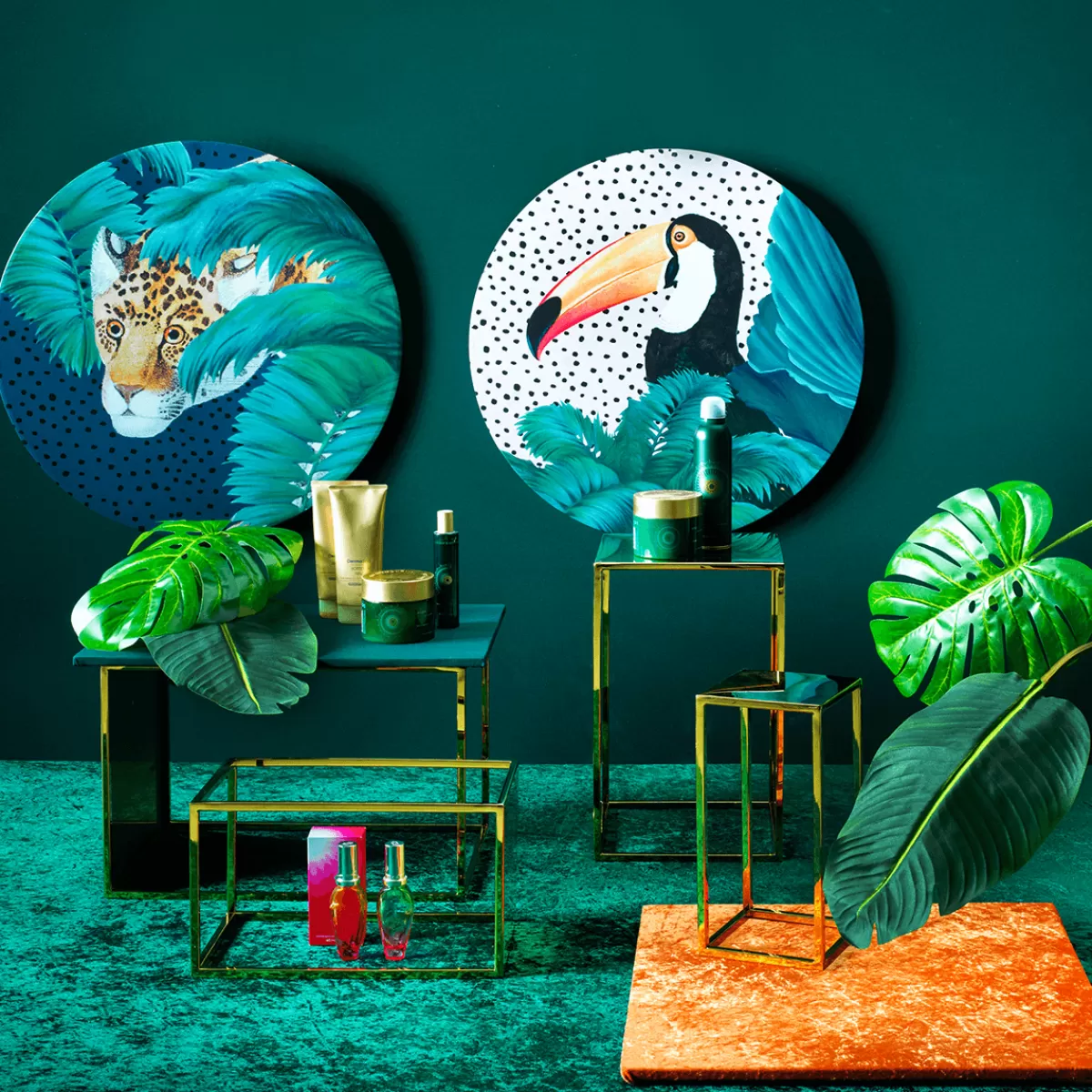 lot_de_tables_en_mtal_or_4_pces_5.webp DecoWoerner Lot De Tables En Métal 4 Pces