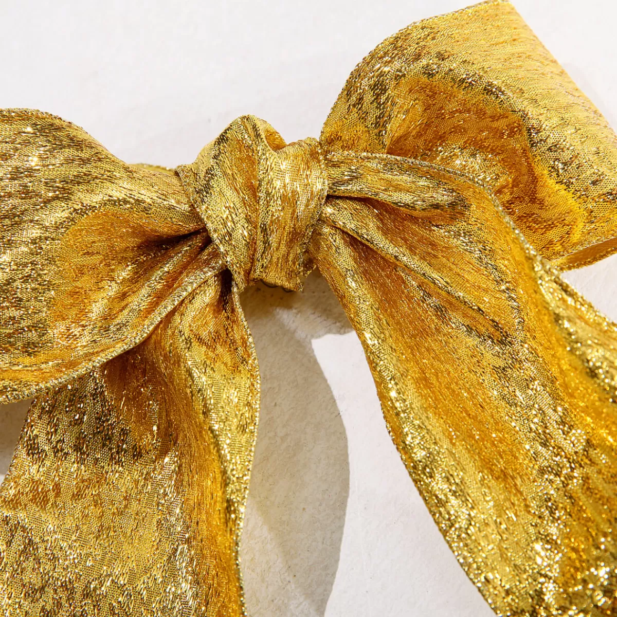 nuds_dco_or_larg_20_cm_10_pces_6-1.webp DecoWoerner Nœuds Déco Larg. 20 Cm, 10 Pces