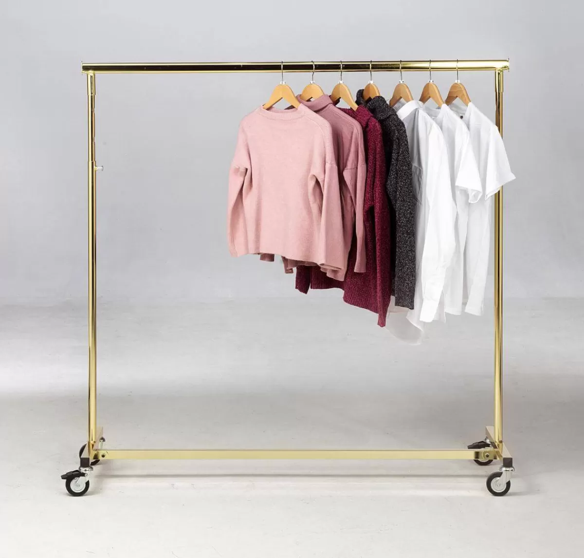 portant_pliable_laiton_140_cm_5.webp DecoWoerner Ptant Pliable Laiton 140 Cm