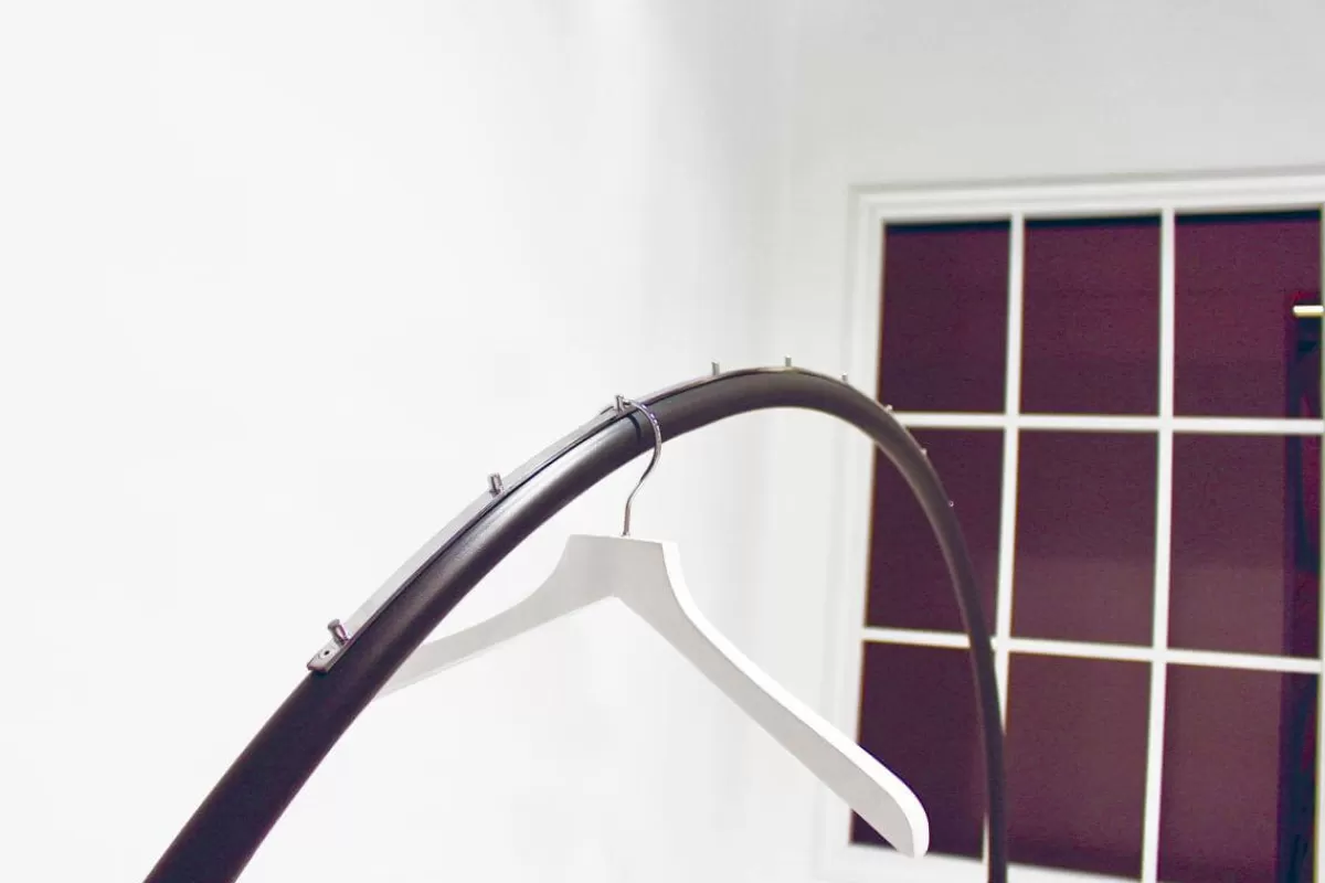 portant_pour_zone_centrale_round__160_cm_noir_3.webp DecoWoerner Portant Pour Zone Centrale Round Ø 160 Cm,