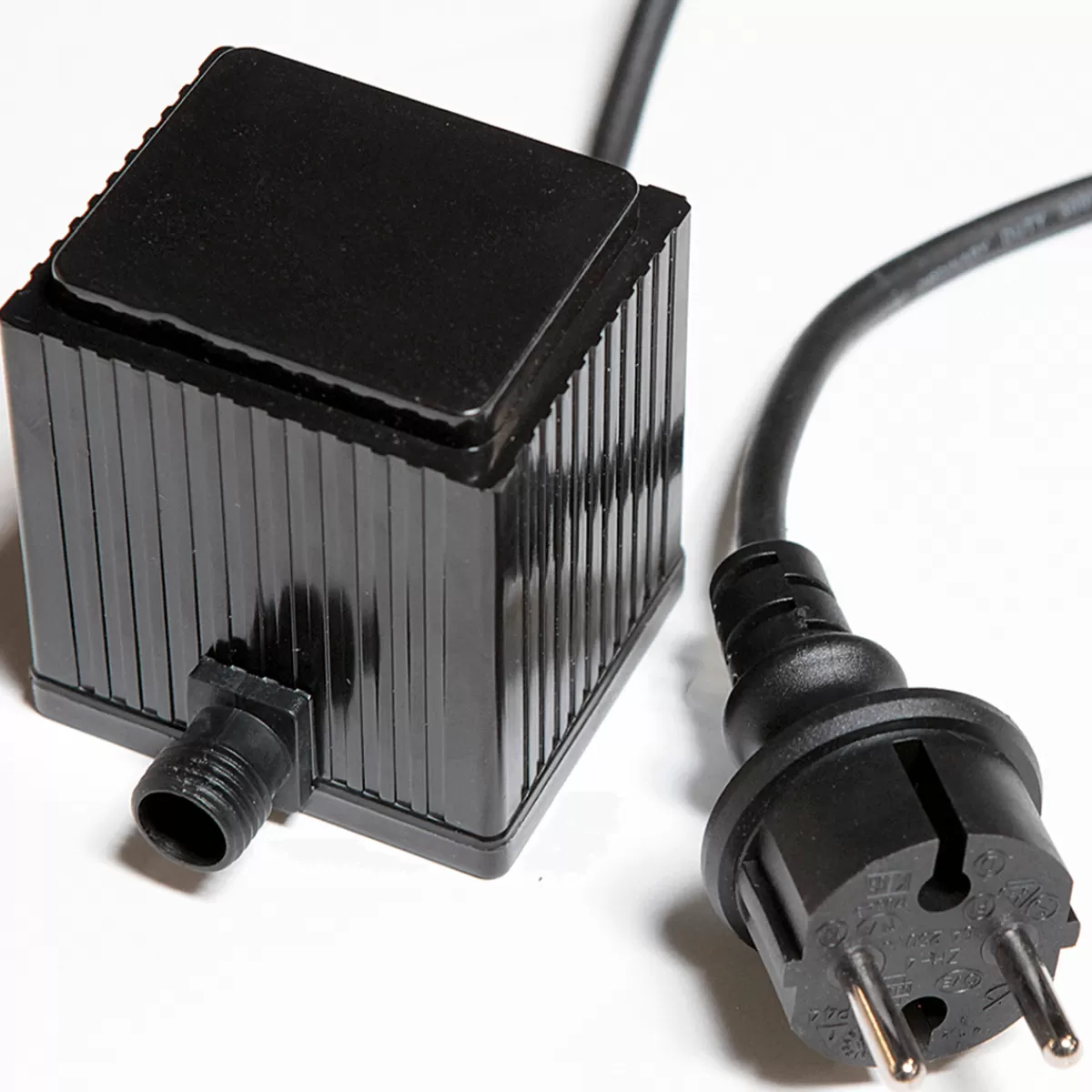 rideau_lumineux__led_24_v_pour_lext_900_led_500_x_200_cm_5-1.webp DecoWoerner Rideau Lumineux à LED 24 V Pour L'ext., 900 LED, 500 X 200 Cm