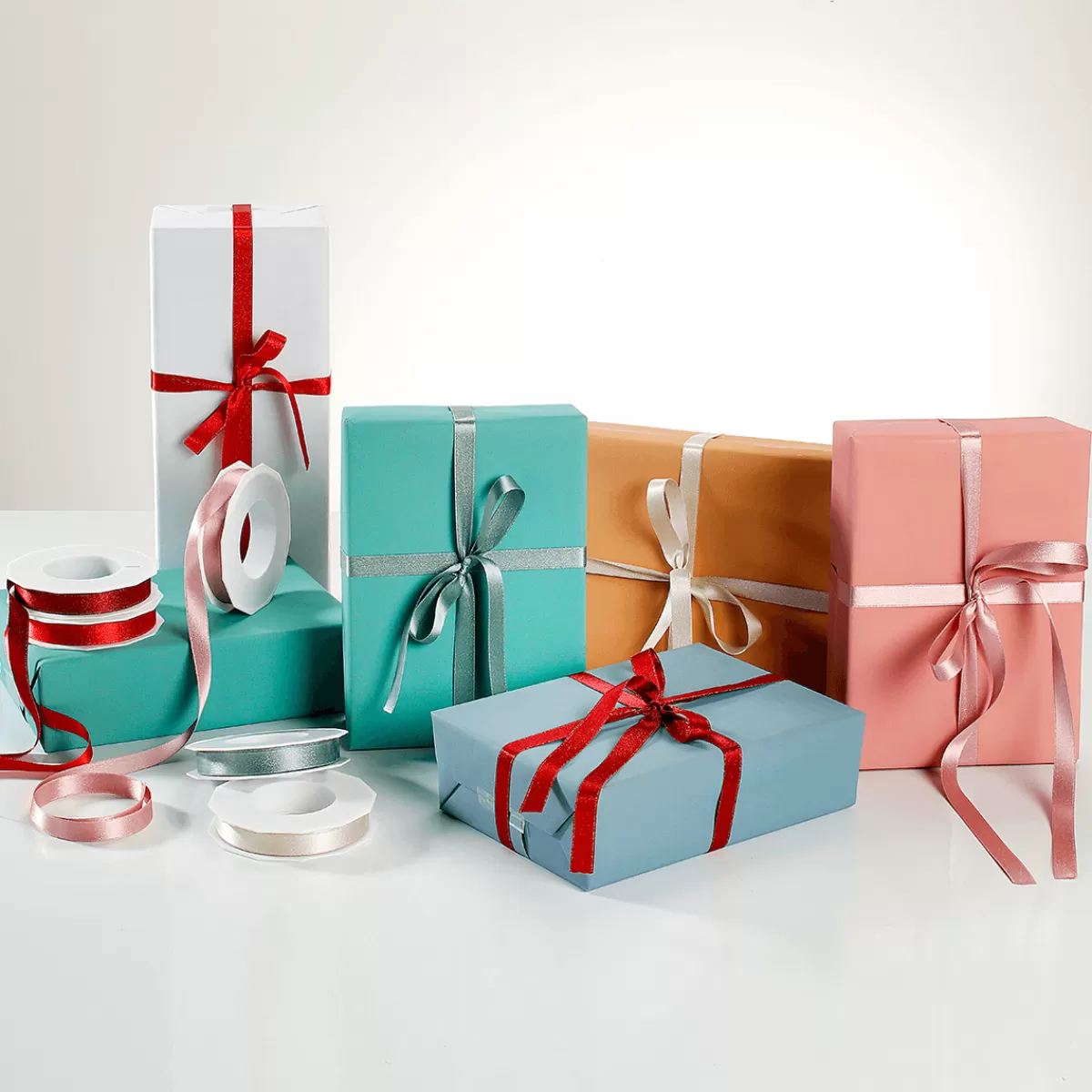 DecoWoerner Ruban De Satin à Paillettes, 25 Mm, 20 M, Bordeaux