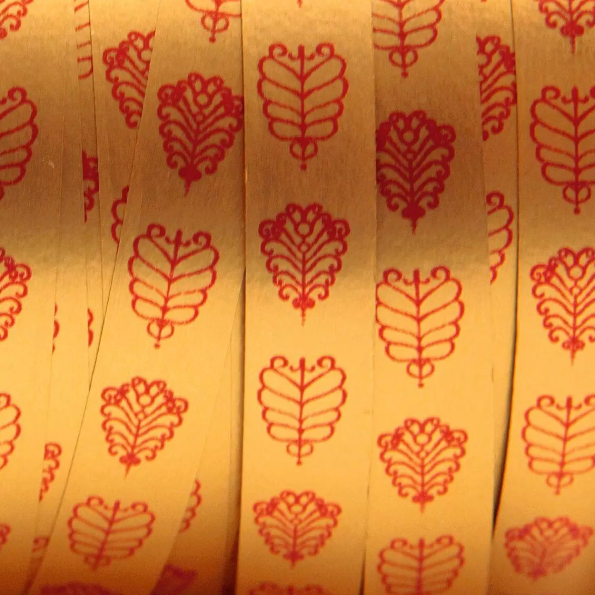 ruban_poly_ornement_feuille_10_mm_or_3.webp DecoWoerner Ruban Poly "nement Feuille", 10 Mm,