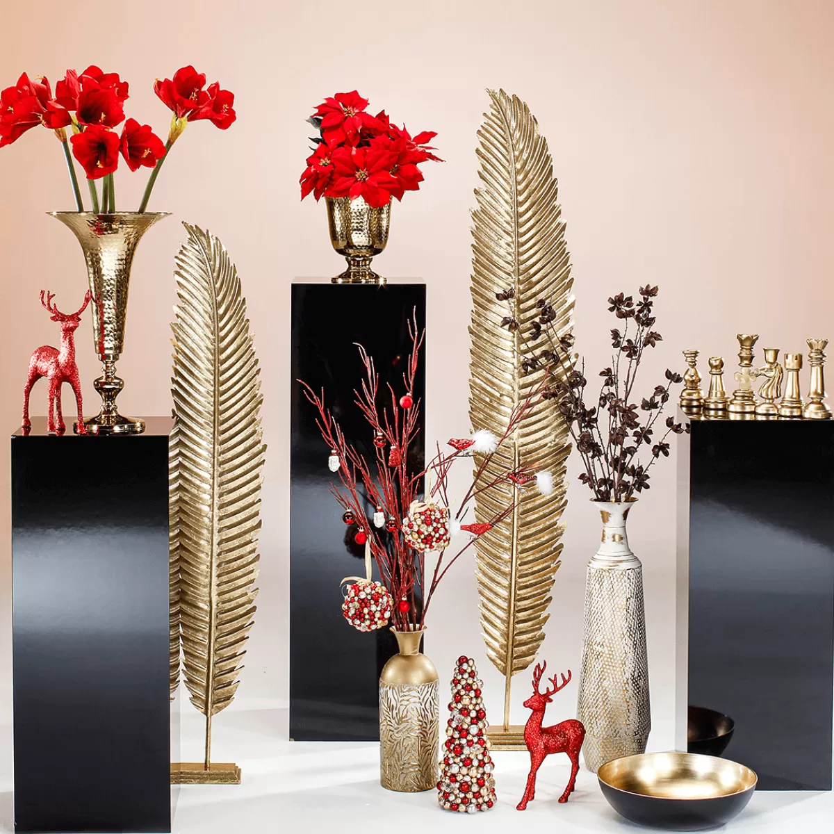 set_de_boules_de_nol_en_verre_9_pices_dans_une_bote_rouge_7-1.webp DecoWoerner Set De Boules De Noël En Verre 9 Pièces Dans Une Boîte