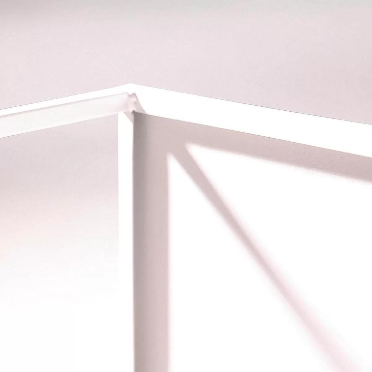 table_mtallique_45_x_45_cm_blanche_3.webp DecoWoerner Table Métallique 45 X 45 Cm, he