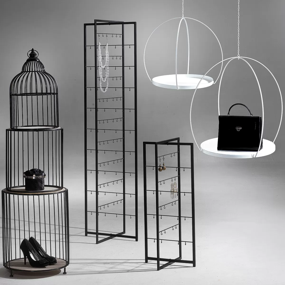 tagre_cage__oiseau_haut_140_cm_noir_7.webp DecoWoerner Étagère Cage à Oiseau, Haut. 140 Cm,