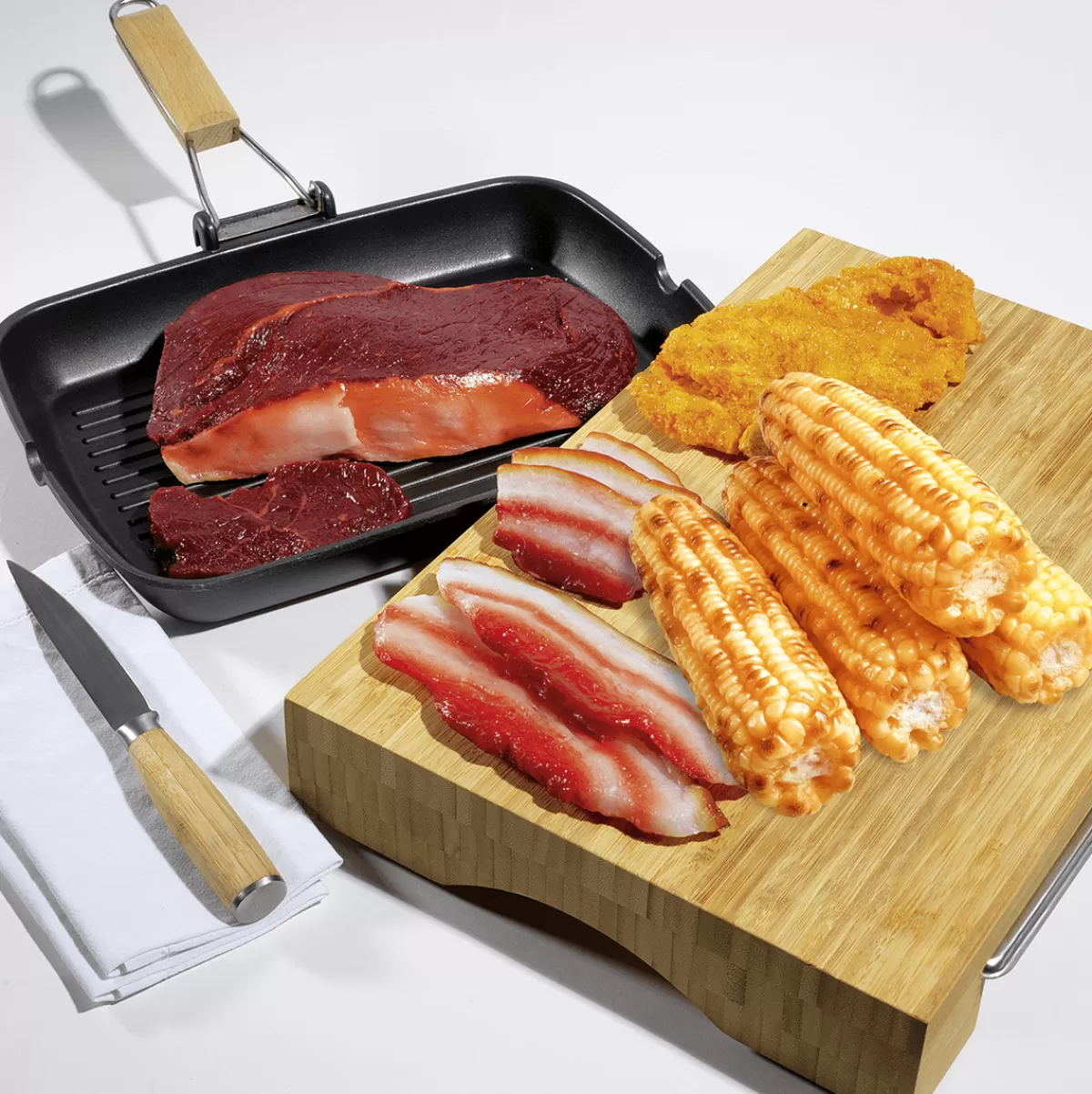 DecoWoerner Tranches De Lard Factices 17 Cm, Paquet De 2 Pièces