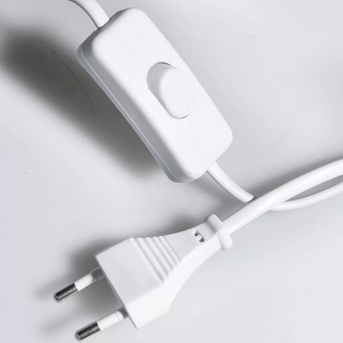 tube_non_long_134_cm_blanc_4.webp DecoWoerner Tube Néon Long. 134 Cm,